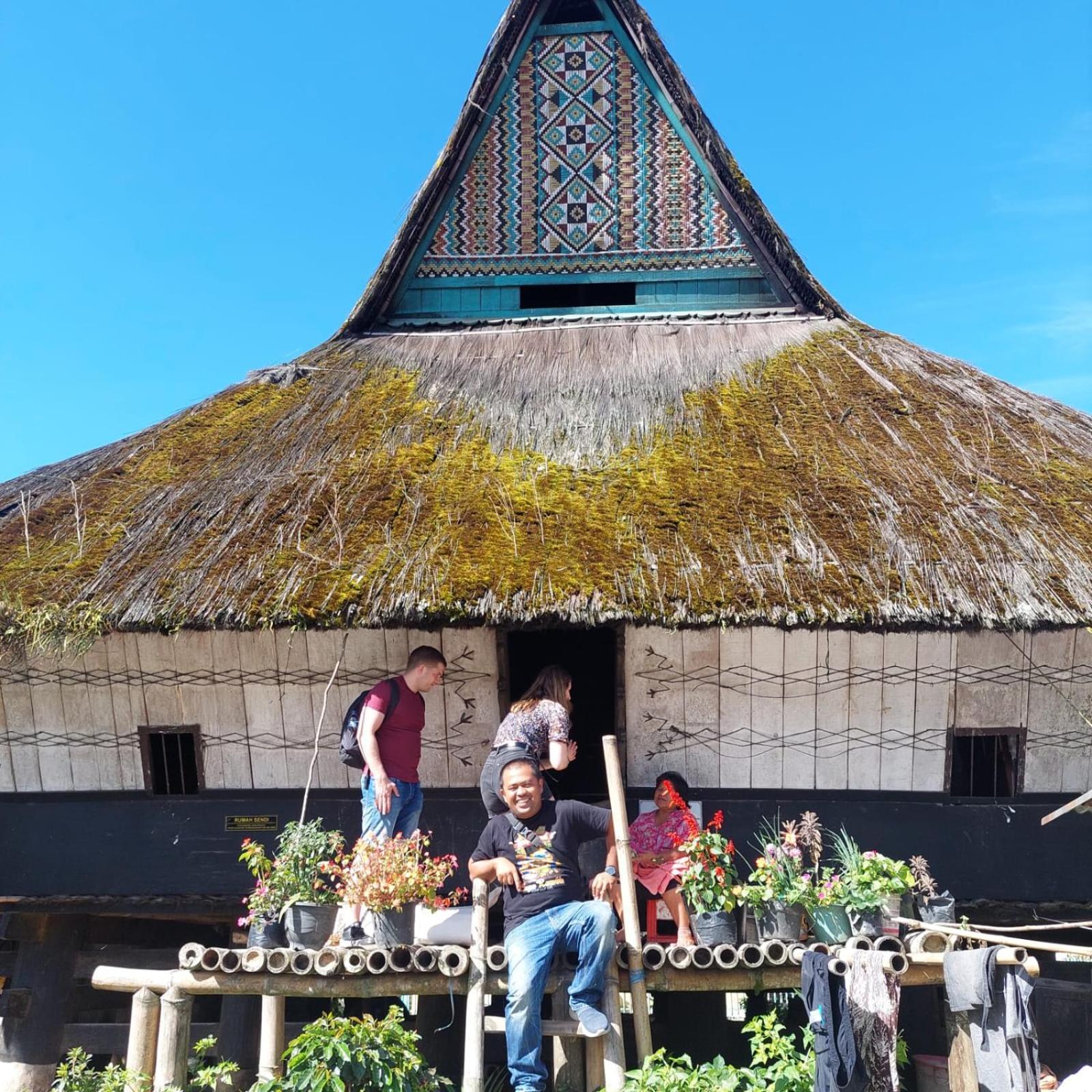 Sapo Rumbia Berastagi Exterior photo